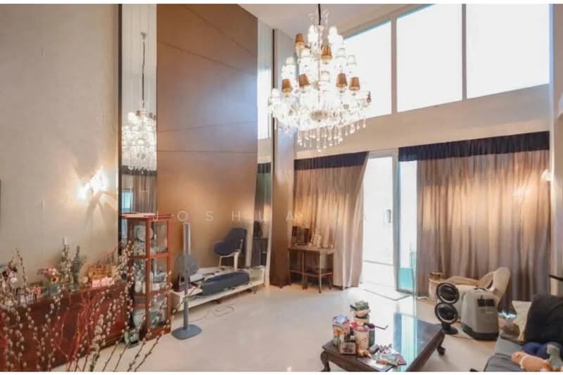 Wak Hassan Drive, Wak Hassan Drive, 8 Bedrooms, 8,442 sqft, Bungalow House For Sale, by Joshua Tay, 500195985 - Living Room - PropertyGuru.com.sg