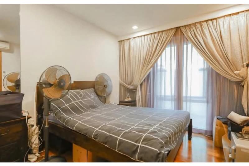 Wak Hassan Drive, Wak Hassan Drive, 8 Bedrooms, 8,442 sqft, Bungalow House For Sale, by Joshua Tay, 500195985 - Bedroom - PropertyGuru.com.sg