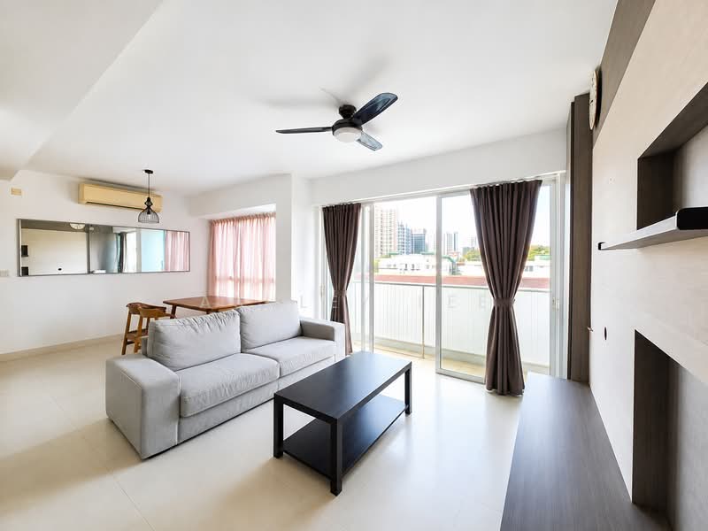 Esta Ruby, 500 Guillimard Road, 2 Bedrooms, 958 sqft, Condominium For Sale, by Ashley Lee, 500195992 - Living Room - PropertyGuru.com.sg