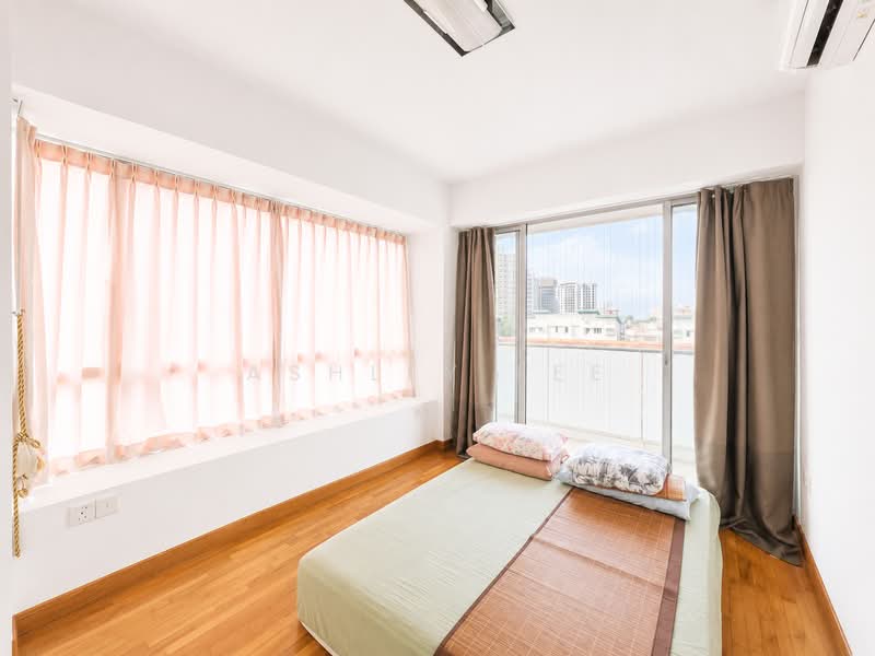 Esta Ruby, 500 Guillimard Road, 2 Bedrooms, 958 sqft, Condominium For Sale, by Ashley Lee, 500195992 - Master Bedroom - PropertyGuru.com.sg