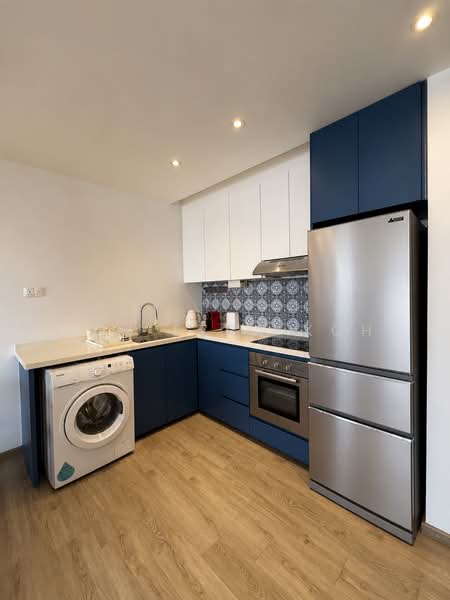 Eastern Lagoon I, 214 Upper East Coast Road, 1 Bedroom, 689 sqft, Condominium For Sale, by Roy Ezra Koh, 500196006 - Kitchen - PropertyGuru.com.sg