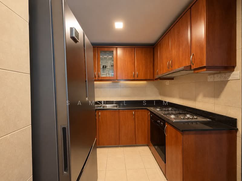 The Bencoolen, 180A Bencoolen Street, 3 Bedrooms, 1,033 sqft, Apartment For Sale, by Samuel Sim, 500196016 - Kitchen - PropertyGuru.com.sg