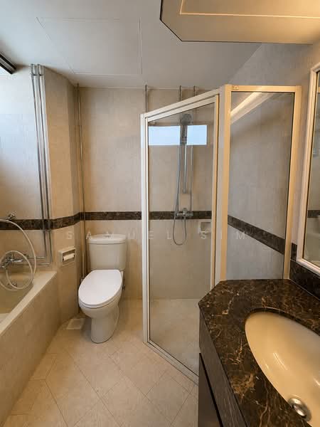 The Bencoolen, 180A Bencoolen Street, 3 Bedrooms, 1,033 sqft, Apartment For Sale, by Samuel Sim, 500196016 - Bathroom - PropertyGuru.com.sg