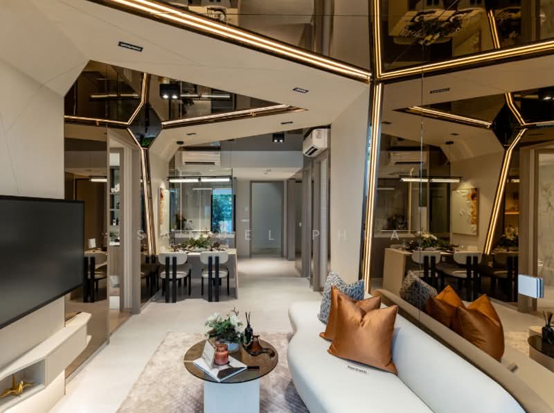Cheap 3 bed, 1km MGS, Newton / Novena, 3 Bedrooms, 1,001 sqft, Condominium For Sale, by Samuel Phua, 500196017 - Living Room - PropertyGuru.com.sg