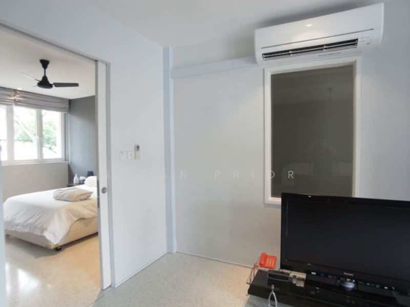 Greenwood Avenue, Greenwood Avenue, 2 Bedrooms, 1,152 sqft, Walk-up Apartment For Sale, by Susan Prior, 500196024 - PropertyGuru.com.sg