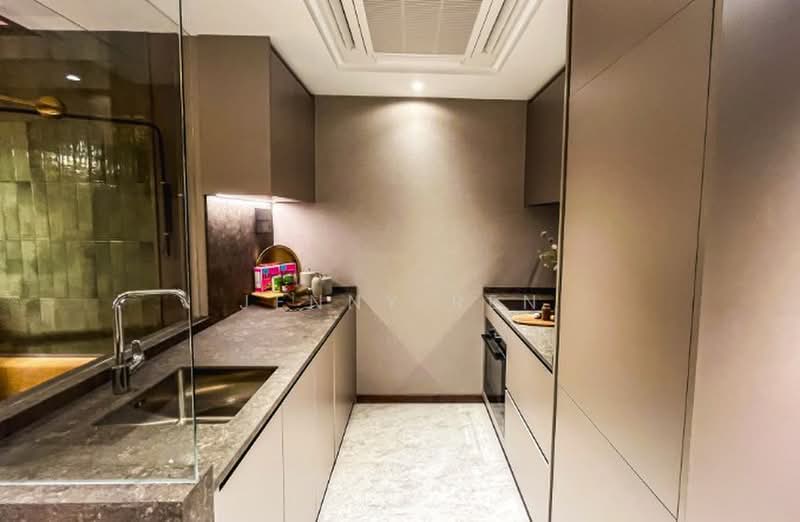 The Robertson Opus, 11 Unity Street, 2 Bedrooms, 721 sqft, Condominium For Sale, by Jenny Ren, 500196028 - Kitchen - PropertyGuru.com.sg