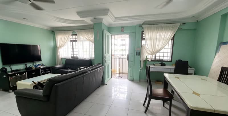 731 Woodlands Circle, 731 Woodlands Circle, 3 Bedrooms, 1,109 sqft, HDB Flat For Sale, by Fiona Yap, 500196035 - Living Room - PropertyGuru.com.sg