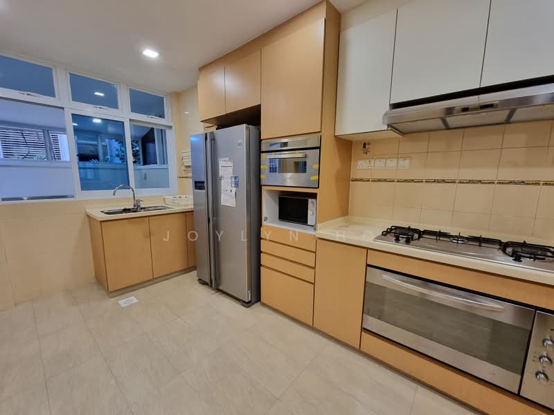 Elias Terrace, Elias Terrace, 6 Bedrooms, 2,350 sqft, Terraced House For Sale, by Joylyn Ho, 500196037 - Kitchen - PropertyGuru.com.sg