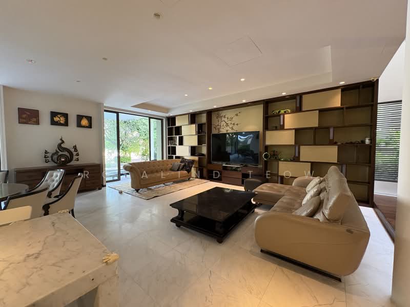 CHEAP Prestigious Waterfront Detached House in Sentosa District 4, Sentosa Cove, Coral Island, Treasure Island, Pearl Island, Paradise Island, Sandy island, Cove Drive, Cove Grove, Cove Way, Ocean Drive, Lakeshore View, 6 Bedrooms, 8,880 sqft, Bungalow House For Sale, by Rosalind Teow, 500196067 - Living Room - PropertyGuru.com.sg