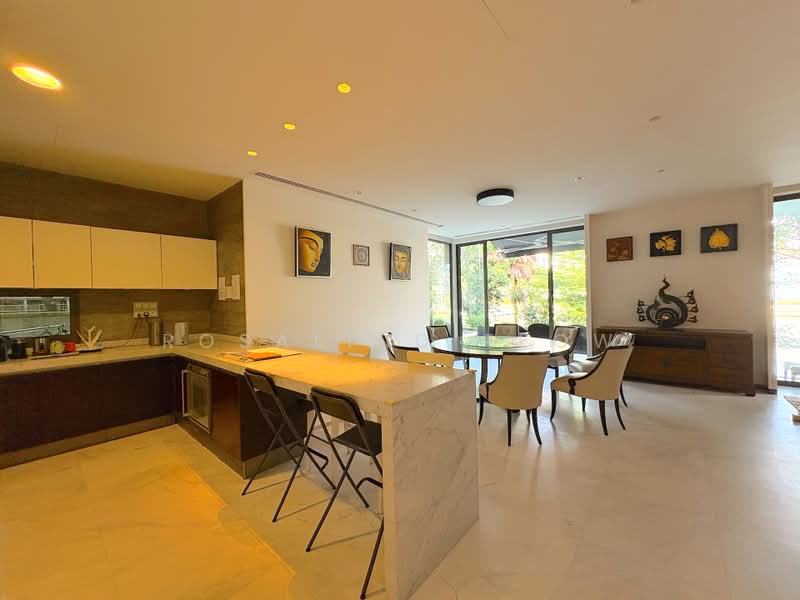 CHEAP Prestigious Waterfront Detached House in Sentosa District 4, Sentosa Cove, Coral Island, Treasure Island, Pearl Island, Paradise Island, Sandy island, Cove Drive, Cove Grove, Cove Way, Ocean Drive, Lakeshore View, 6 Bedrooms, 8,880 sqft, Bungalow House For Sale, by Rosalind Teow, 500196067 - Kitchen - PropertyGuru.com.sg