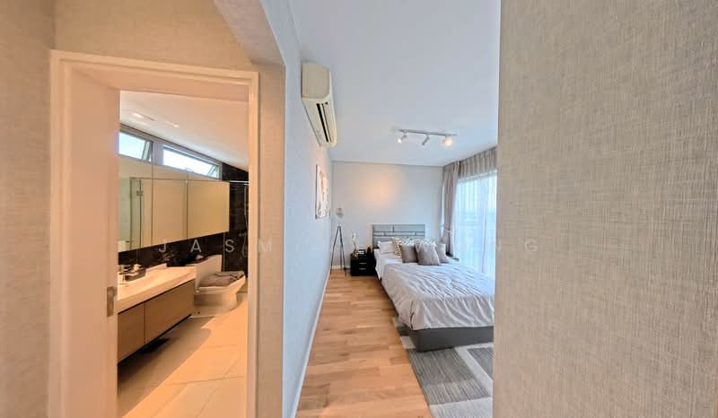 Skies Miltonia, 21 Miltonia Close, 4 Bedrooms, 2,713 sqft, Condominium For Sale, by Jasmine Wong, 500196068 - Bedroom - PropertyGuru.com.sg