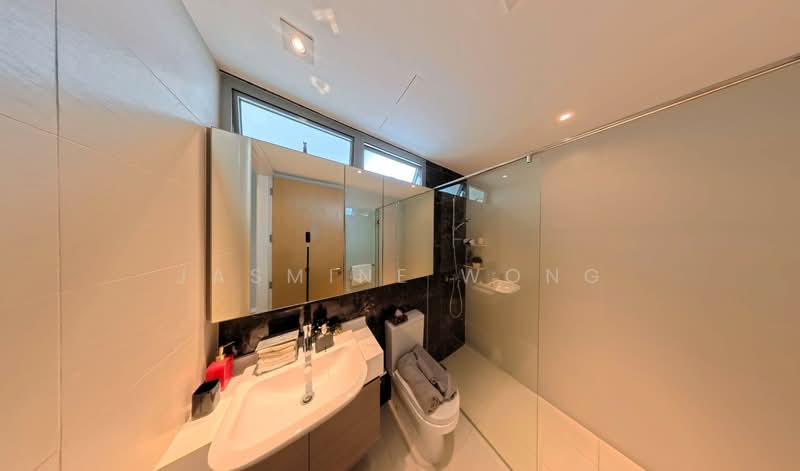 Skies Miltonia, 21 Miltonia Close, 4 Bedrooms, 2,713 sqft, Condominium For Sale, by Jasmine Wong, 500196068 - Bathroom - PropertyGuru.com.sg