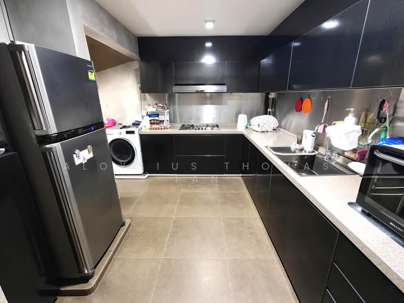 131 Clarence Lane, 131 Clarence Lane, 4 Bedrooms, 1,432 sqft, HDB Flat For Sale, by Aloysius Thomas Tan, 500196076 - Kitchen - PropertyGuru.com.sg