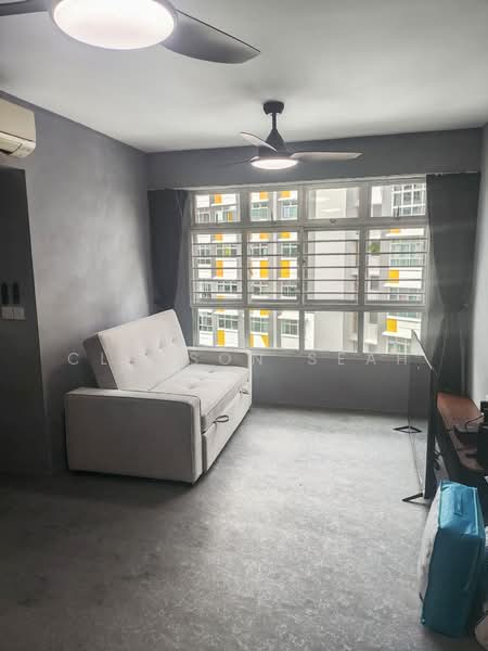 448C Bukit Batok West Avenue 9, 448C Bukit Batok West Avenue 9, Room Rental, 200 sqft, HDB Flat For Rent, by Clauson Seah, 500196080 - Living Room - PropertyGuru.com.sg