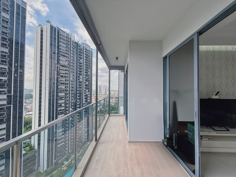 Twin VEW, 91 West Coast Vale, 3 Bedrooms, 1,141 sqft, Condominium For Sale, by Willy Toh, 500196085 - Balcony - PropertyGuru.com.sg