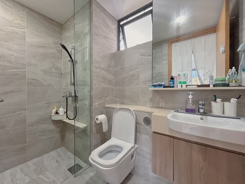Twin VEW, 91 West Coast Vale, 3 Bedrooms, 1,141 sqft, Condominium For Sale, by Willy Toh, 500196085 - Bathroom - PropertyGuru.com.sg