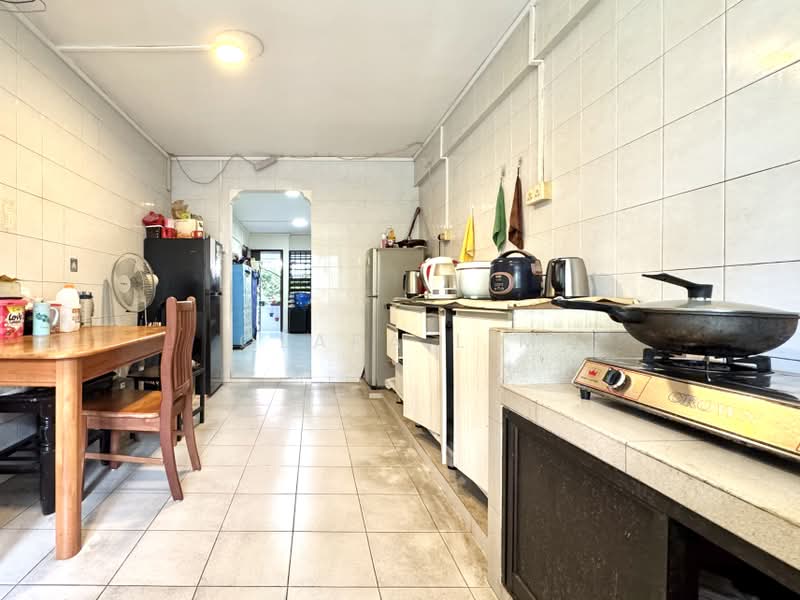 608 Clementi West Street 1, 608 Clementi West Street 1, 2 Bedrooms, 721 sqft, HDB Flat For Sale, by Clara Lim, 500196089 - PropertyGuru.com.sg