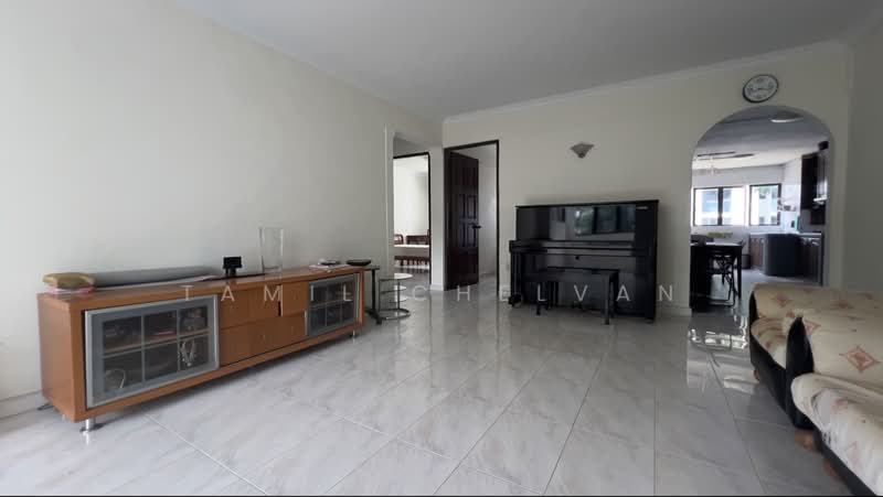 324 Ang Mo Kio Avenue 3, 324 Ang Mo Kio Avenue 3, 3 Bedrooms, 1,055 sqft, HDB Flat For Sale, by Tamil Chelvan, 500196094 - Living Room - PropertyGuru.com.sg