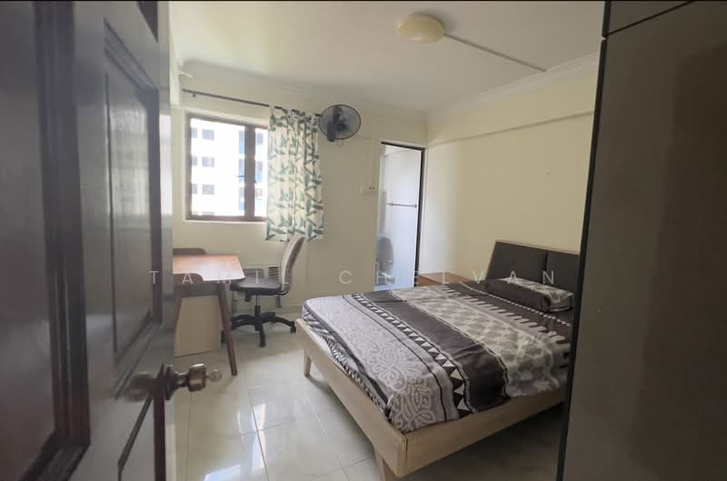 324 Ang Mo Kio Avenue 3, 324 Ang Mo Kio Avenue 3, 3 Bedrooms, 1,055 sqft, HDB Flat For Sale, by Tamil Chelvan, 500196094 - Bedroom - PropertyGuru.com.sg