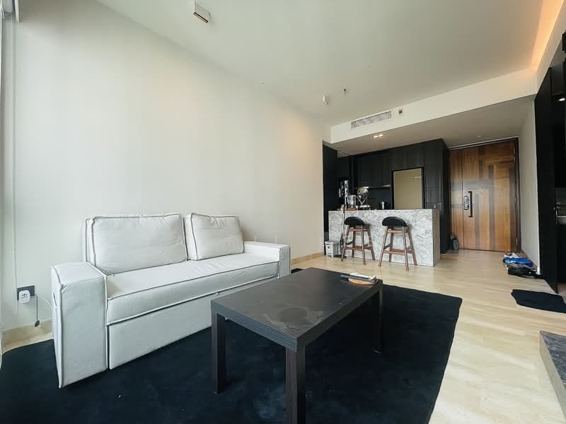 Newton 18, 18 Newton Road, 1 Bedroom, 614 sqft, Apartment For Rent, by April Lee, 500196098 - Living Room - PropertyGuru.com.sg