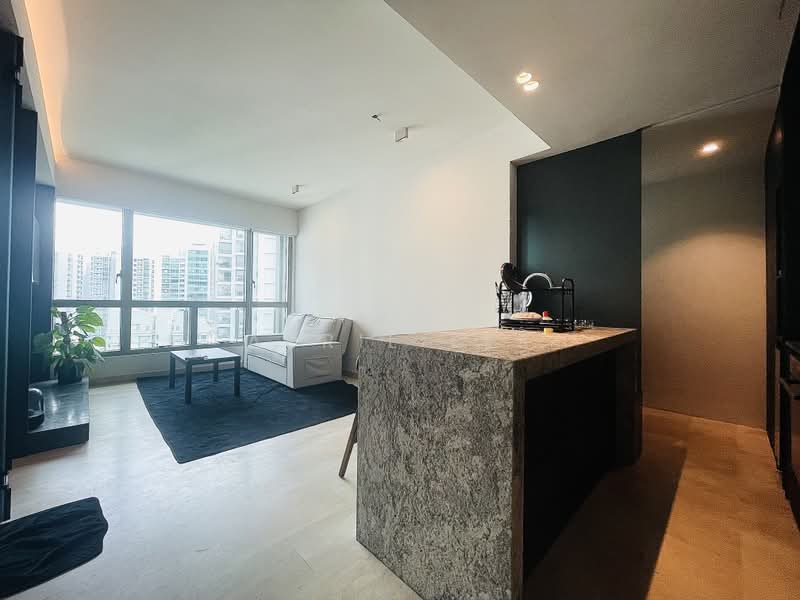 Newton 18, 18 Newton Road, 1 Bedroom, 614 sqft, Apartment For Rent, by April Lee, 500196098 - Living Room - PropertyGuru.com.sg