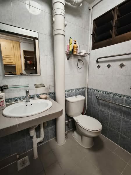 119 Simei Street 1, 119 Simei Street 1, Room Rental, 160 sqft, HDB Flat For Rent, by Evelyn Yew, 500196115 - Bathroom - PropertyGuru.com.sg