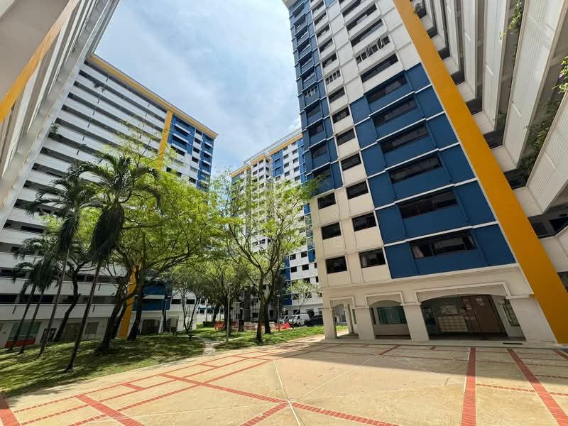 360B ADMIRALTY DRIVE, ADMIRALTY DRIVE, 3 Bedrooms, 1,023 sqft, HDB Flat For Sale, by Joe Ng, 500196117 - Exterior - PropertyGuru.com.sg