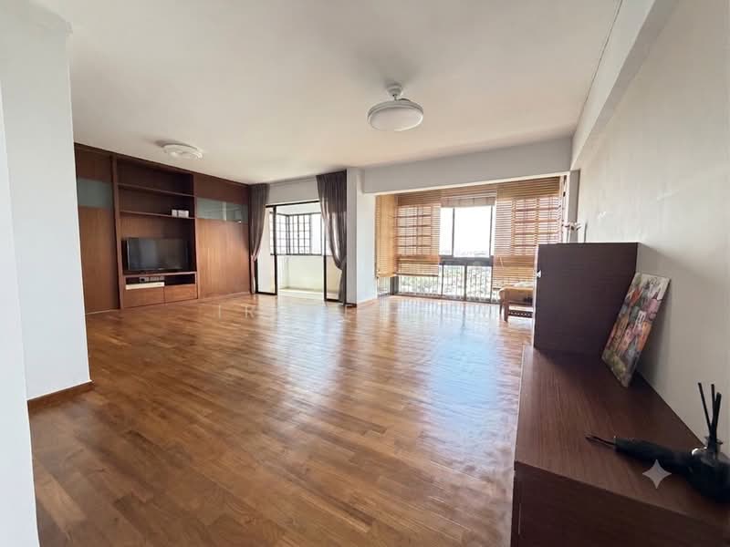 Laguna Park, 5000A Marine Parade Road, 3 Bedrooms, 1,615 sqft, Apartment For Sale, by Irene Tow, 500196120 - Living Room - PropertyGuru.com.sg