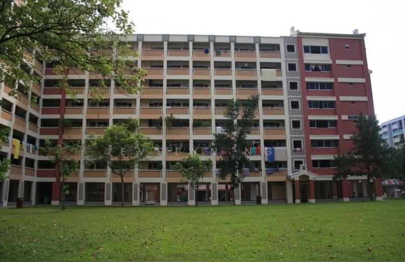 413 Yishun Ring Road, 413 Yishun Ring Road, Room Rental, 15 sqft, HDB Flat For Rent, by Evelyn Ng, 500196130 - Exterior - PropertyGuru.com.sg