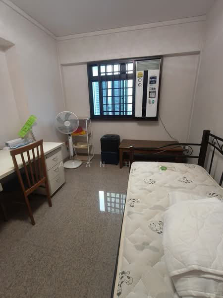 62 Lorong 4 Toa Payoh, 62 Lorong 4 Toa Payoh, Balestier / Toa Payoh, Room Rental, 200 sqft, HDB Flat For Rent, by Alan Huy, 500196137 - Bedroom - PropertyGuru.com.sg