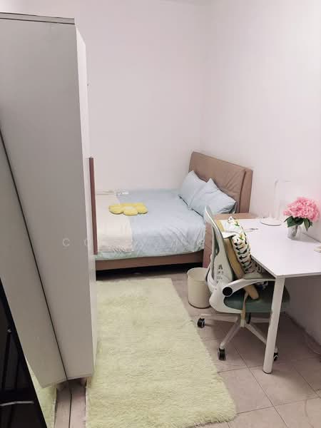 Orchard Towers, 1 Claymore Drive, Room Rental, 100 sqft, Condominium For Rent, by ling, 500196141 - Bedroom - PropertyGuru.com.sg