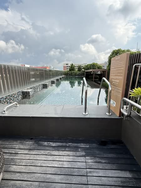 Gems Ville, 8 Lorong 13 Geylang, 3 Bedrooms, 1,216 sqft, Condominium For Sale, by Ang Lay See, 500196142 - Pool - PropertyGuru.com.sg