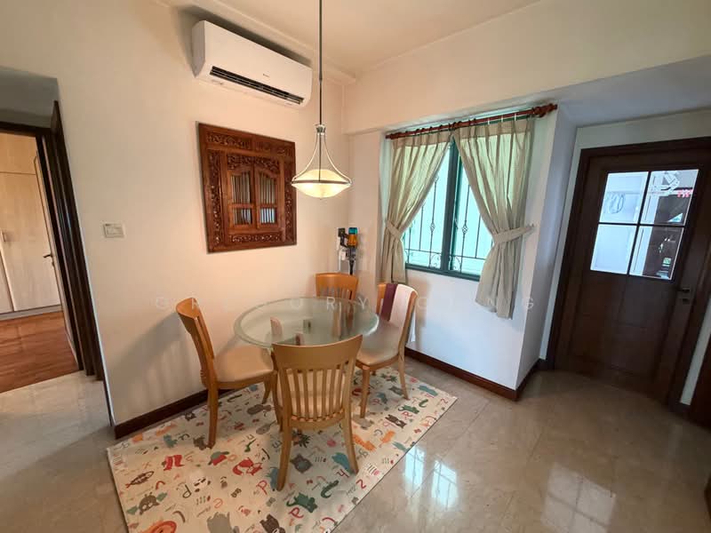 Palm Gardens, 2A Hong San Walk, 2 Bedrooms, 958 sqft, Condominium For Sale, by Gregory Gung, 500196144 - Dining Room - PropertyGuru.com.sg