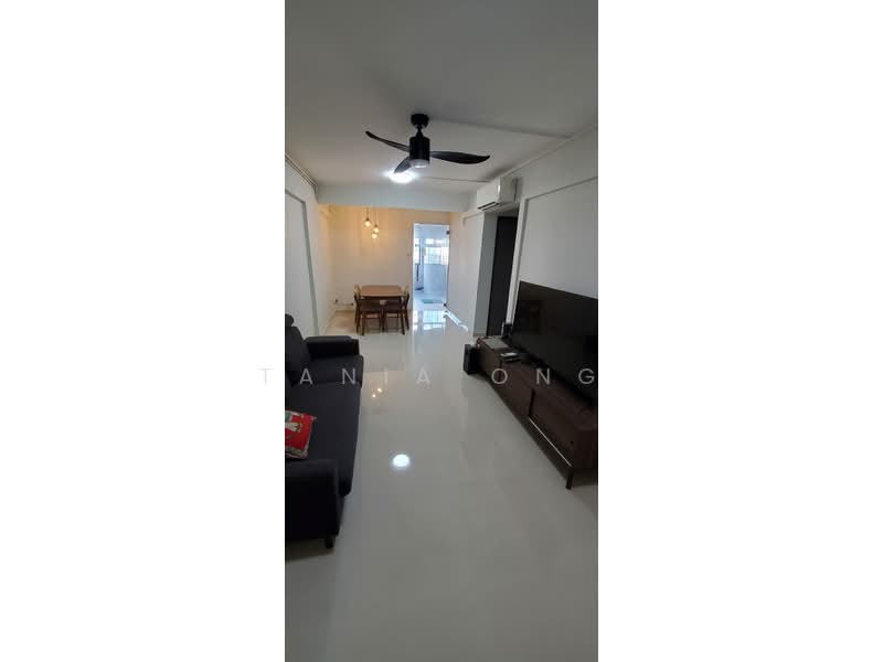 42 Chai Chee Street, 42 Chai Chee Street, 2 Bedrooms, 721 sqft, HDB Flat For Rent, by Tania Ong, 500196148 - Living Room - PropertyGuru.com.sg