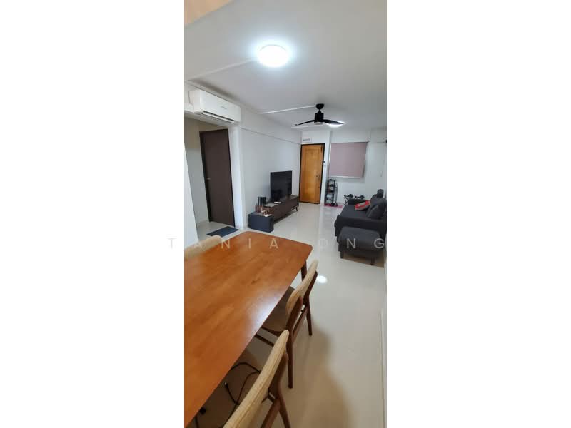 42 Chai Chee Street, 42 Chai Chee Street, 2 Bedrooms, 721 sqft, HDB Flat For Rent, by Tania Ong, 500196148 - Living Room - PropertyGuru.com.sg