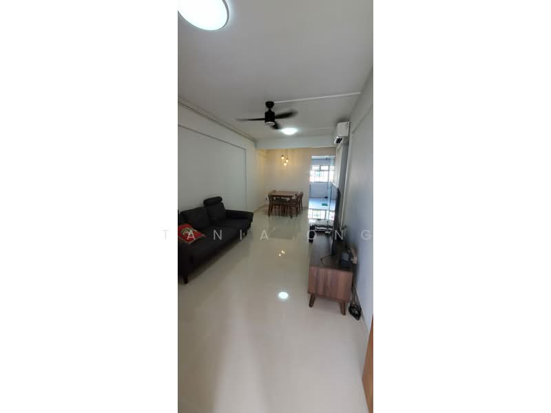 42 Chai Chee Street, 42 Chai Chee Street, 2 Bedrooms, 721 sqft, HDB Flat For Rent, by Tania Ong, 500196148 - Living Room - PropertyGuru.com.sg