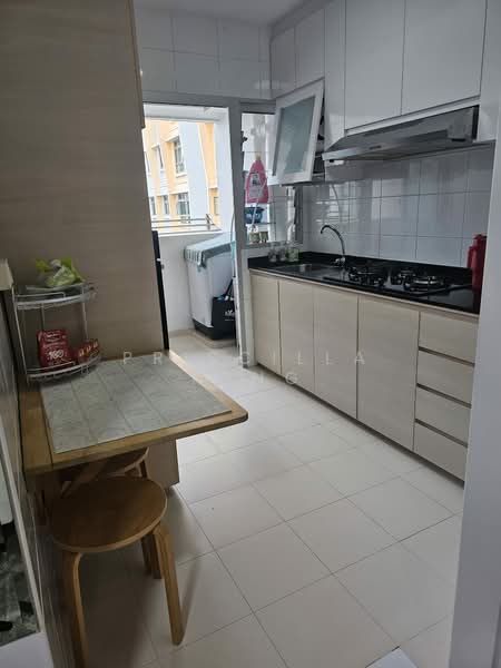 180B Rivervale Crescent, 180B Rivervale Crescent, Room Rental, 160 sqft, HDB Flat For Rent, by Priscilla Tong, 500196155 - Kitchen - PropertyGuru.com.sg