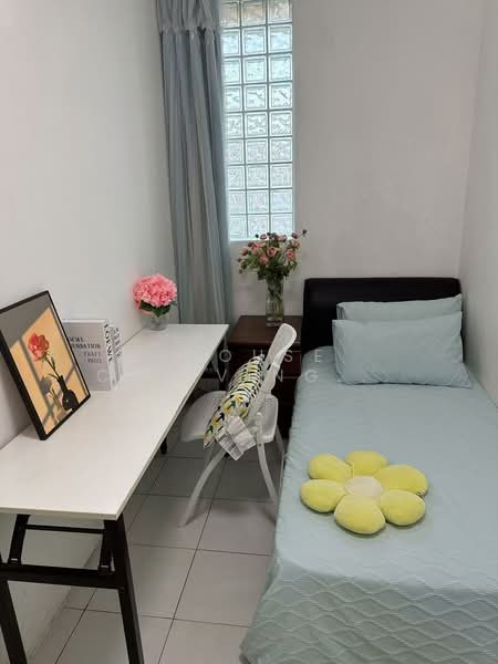 Wilkie Apartments, 59 Wilkie Road, Room Rental, 100 sqft, Condominium For Rent, by ling, 500196163 - Bedroom - PropertyGuru.com.sg