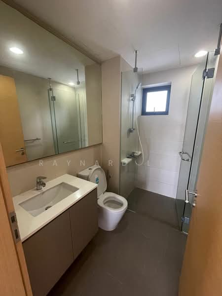 NV Residences, 91 Pasir Ris Grove, 3 Bedrooms, 1,109 sqft, Condominium For Sale, by Raynard Lim, 500196164 - Bathroom - PropertyGuru.com.sg