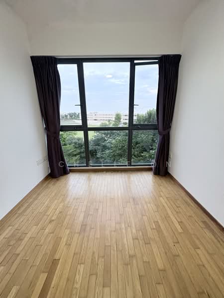 Parc Olympia, 60 Flora Drive, 2 Bedrooms, 657 sqft, Condominium For Rent, by Michelle Ong, 500196170 - Master room - PropertyGuru.com.sg