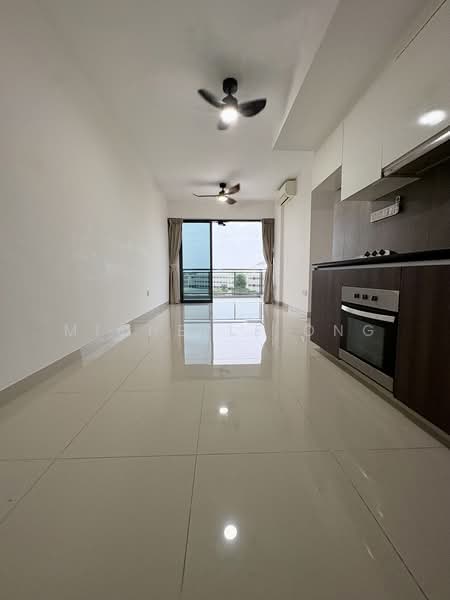 Parc Olympia, 60 Flora Drive, 2 Bedrooms, 657 sqft, Condominium For Rent, by Michelle Ong, 500196170 - Living Room - PropertyGuru.com.sg