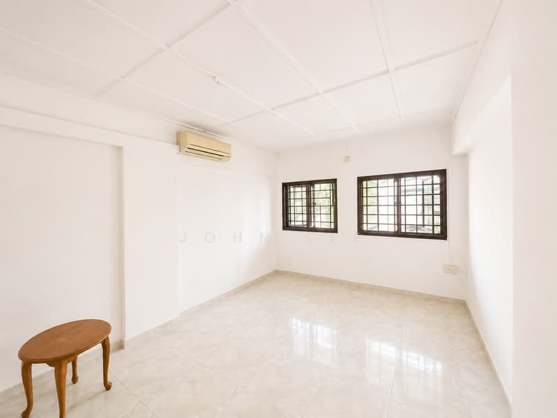 349 Jurong East Avenue 1, 349 Jurong East Avenue 1, 3 Bedrooms, 936 sqft, HDB Flat For Sale, by John Lee, 500196173 - Interior - PropertyGuru.com.sg