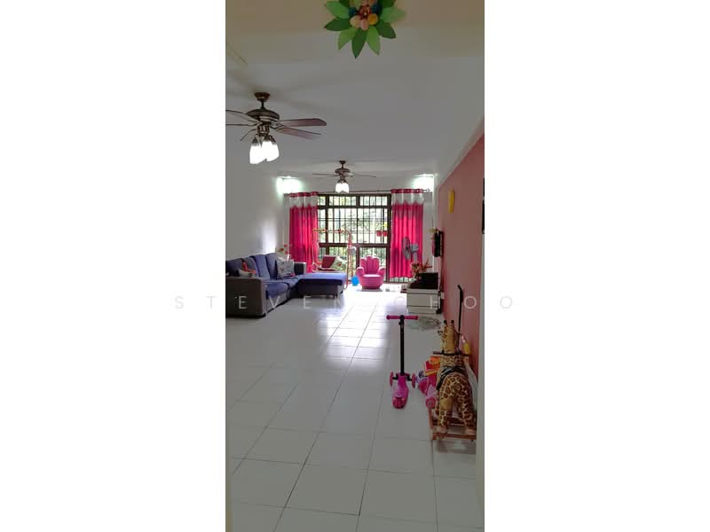517 Woodlands Drive 14, 517 Woodlands Drive 14, Room Rental, 120 sqft, HDB Flat For Rent, by Steven Choo, 500196175 - Living Room - PropertyGuru.com.sg