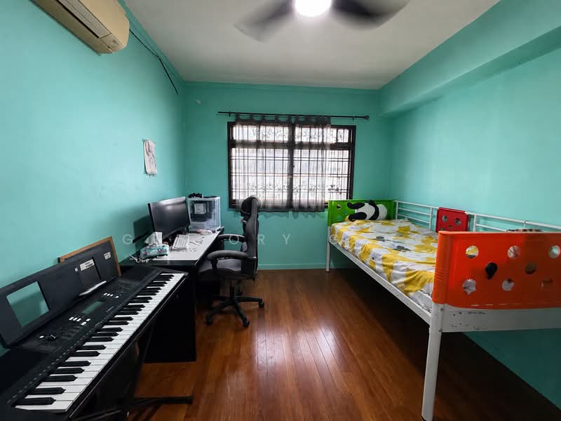 899B Woodlands Drive 50, 899B Woodlands Drive 50, 2 Bedrooms, 1,324 sqft, HDB Flat For Sale, by Gregory Gung, 500196182 - Bedroom - PropertyGuru.com.sg