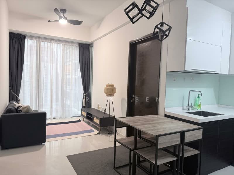 Eon Shenton, 70 Shenton Way, 2 Bedrooms, 603 sqft, Condominium For Rent, by Shirley Seng, 500196185 - Living Room - PropertyGuru.com.sg