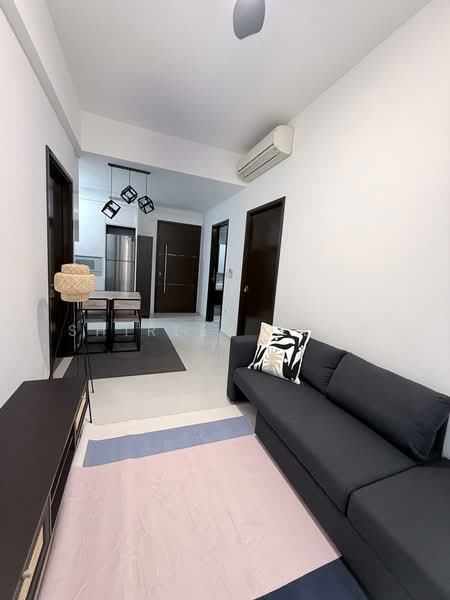 Eon Shenton, 70 Shenton Way, 2 Bedrooms, 603 sqft, Condominium For Rent, by Shirley Seng, 500196185 - Living Room - PropertyGuru.com.sg