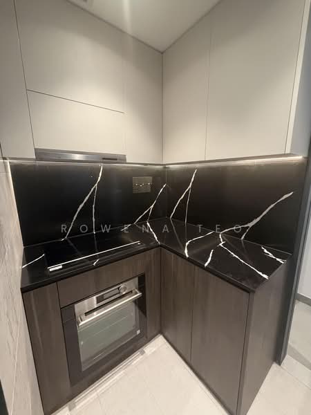 Jervois Mansion, 14 Jervois Close, 4 Bedrooms, 1,303 sqft, Condominium For Rent, by Rowena Teo, 500196186 - Kitchen - PropertyGuru.com.sg