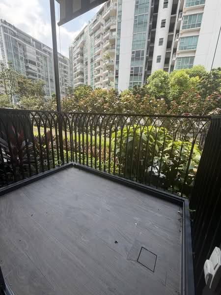 Jervois Mansion, 14 Jervois Close, 4 Bedrooms, 1,303 sqft, Condominium For Rent, by Rowena Teo, 500196186 - Master bedroom balcony - PropertyGuru.com.sg
