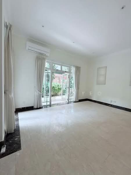 Holland Green, Holland Green, 5 Bedrooms, 4,500 sqft, Detached House For Sale, by Anthea Yeo 杨丽娇, 500196193 - Living Room - PropertyGuru.com.sg