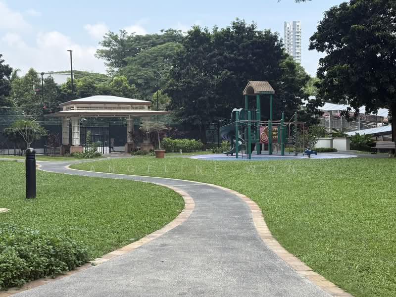 Trellis Towers, 700 Toa Payoh Lorong 1, 3 Bedrooms, 1,163 sqft, Condominium For Rent, by Angeline Won, 500196204 - Exterior - PropertyGuru.com.sg